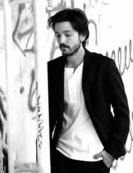 diego luna gif|Diego Luna Gifs .